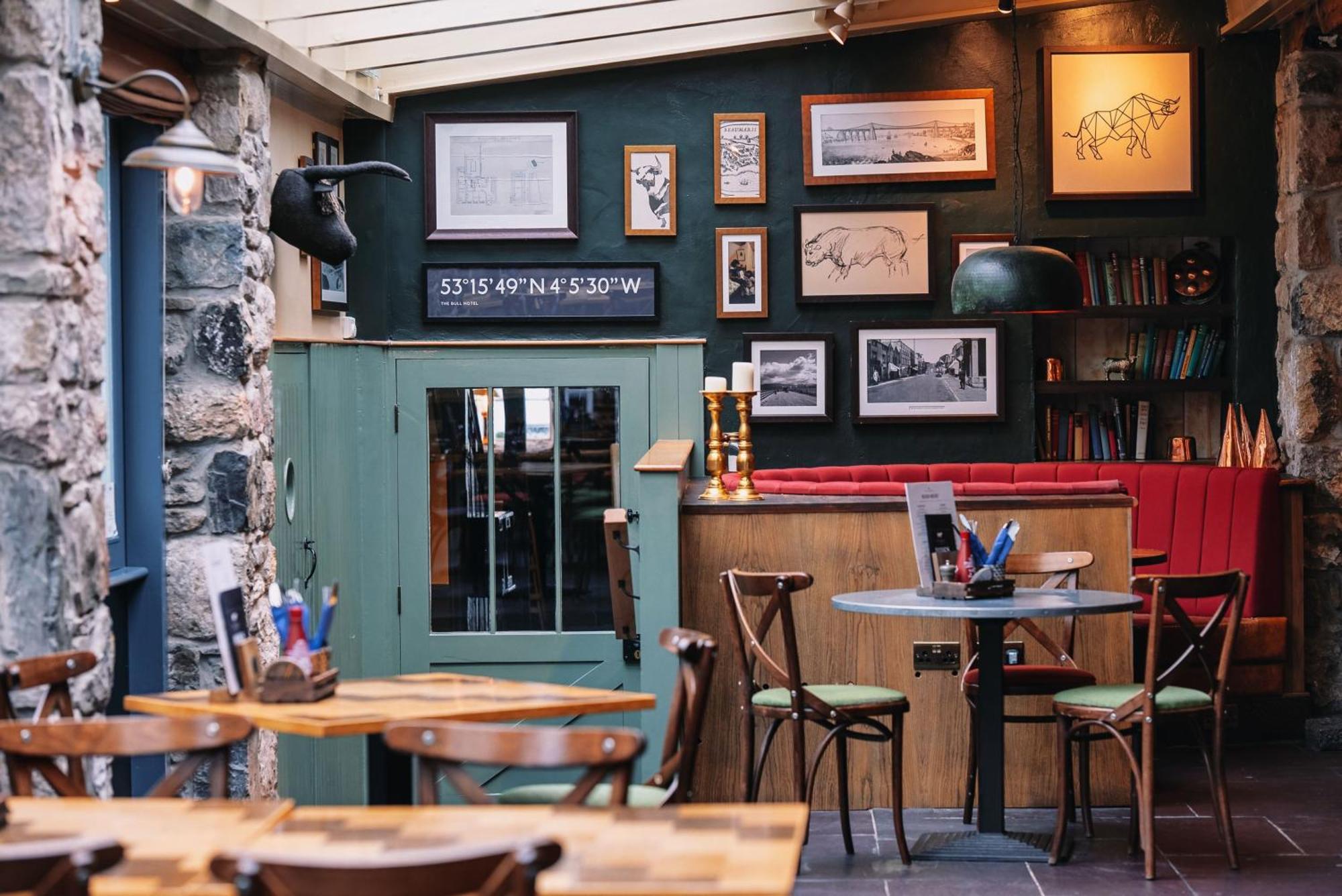 The Bull And Townhouse, Beaumaris- The Inn Collection Group Exterior foto