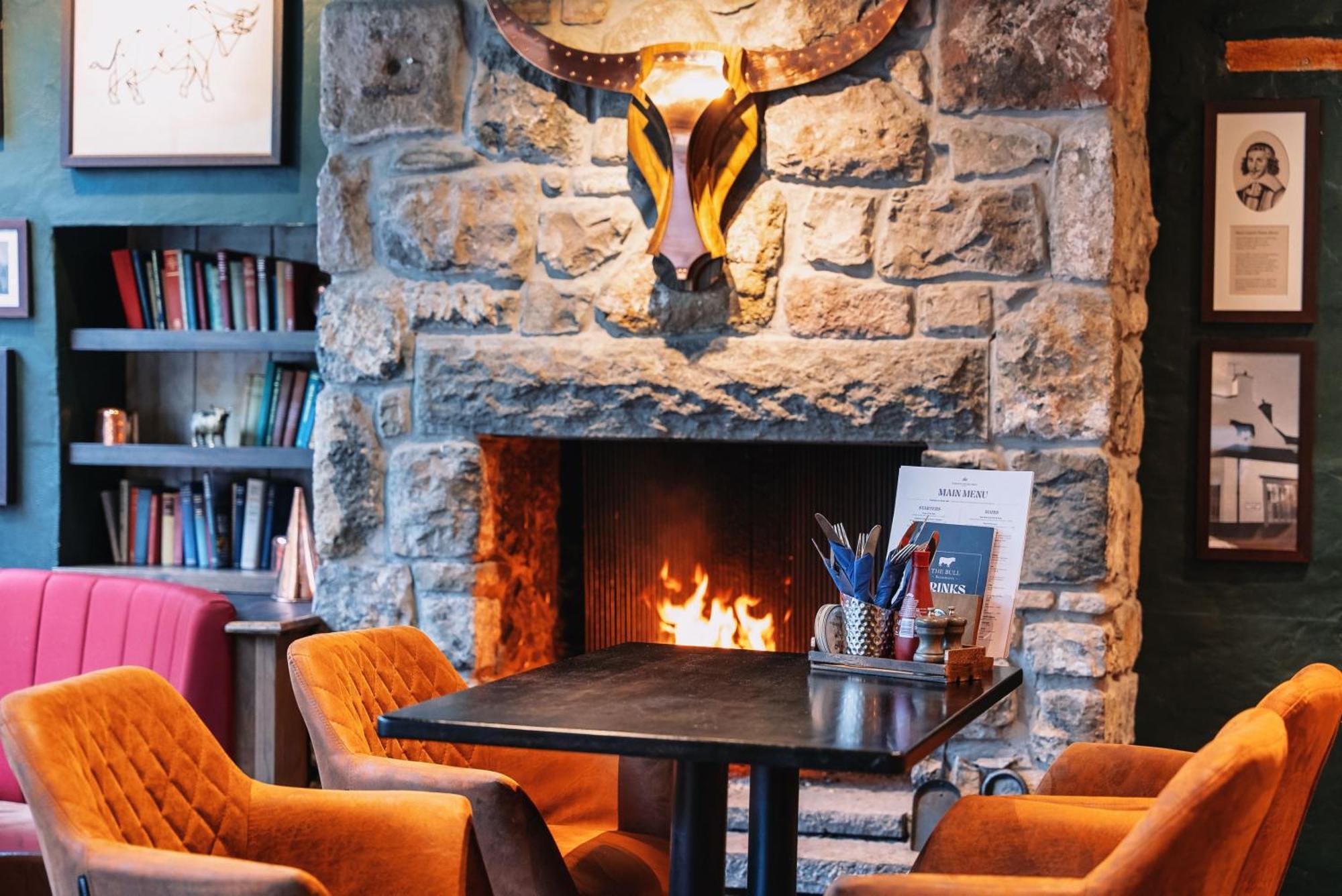 The Bull And Townhouse, Beaumaris- The Inn Collection Group Exterior foto