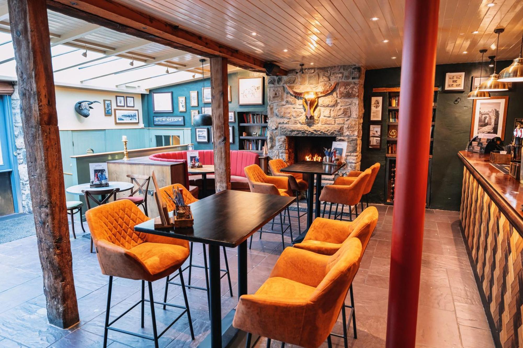 The Bull And Townhouse, Beaumaris- The Inn Collection Group Exterior foto