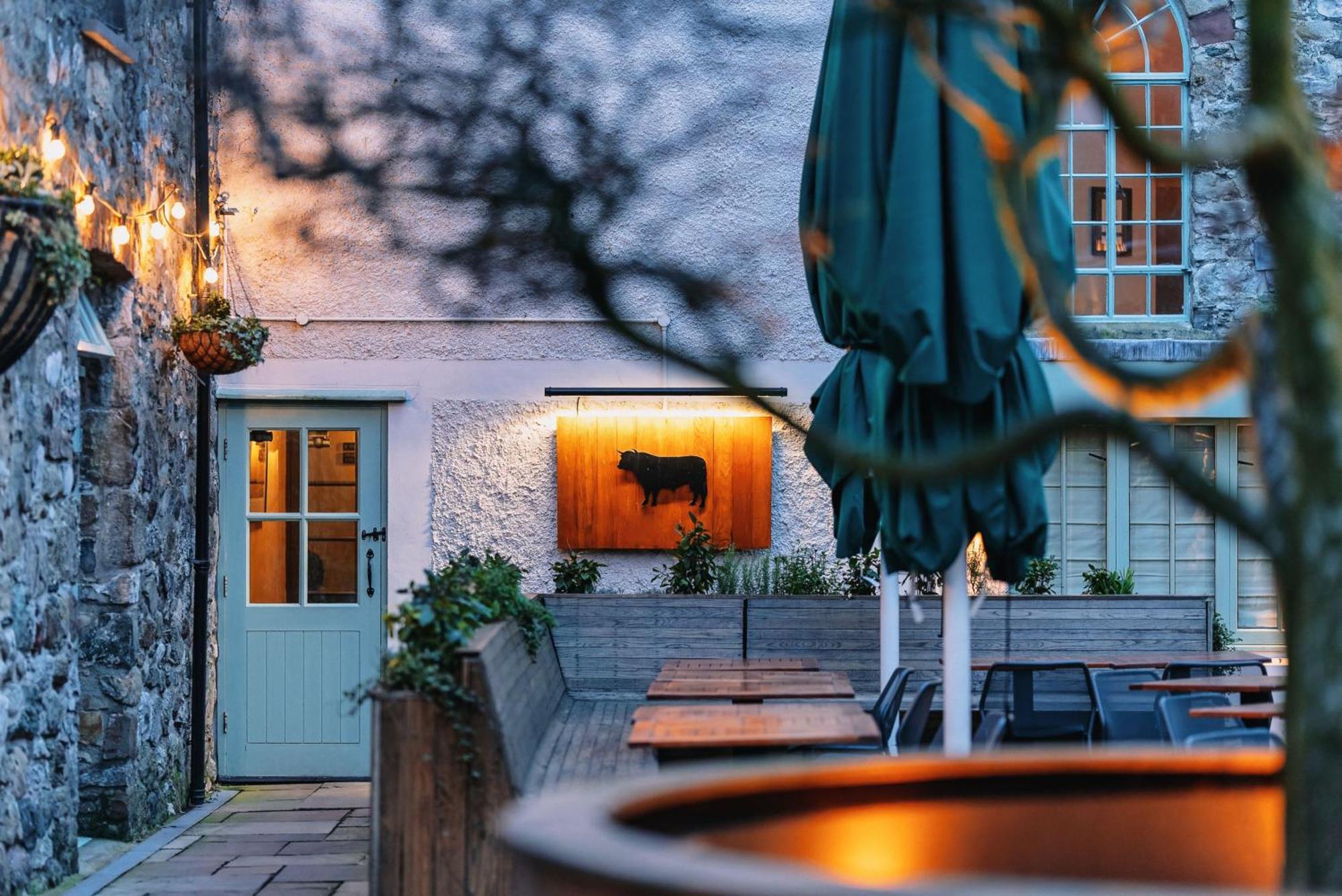 The Bull And Townhouse, Beaumaris- The Inn Collection Group Exterior foto