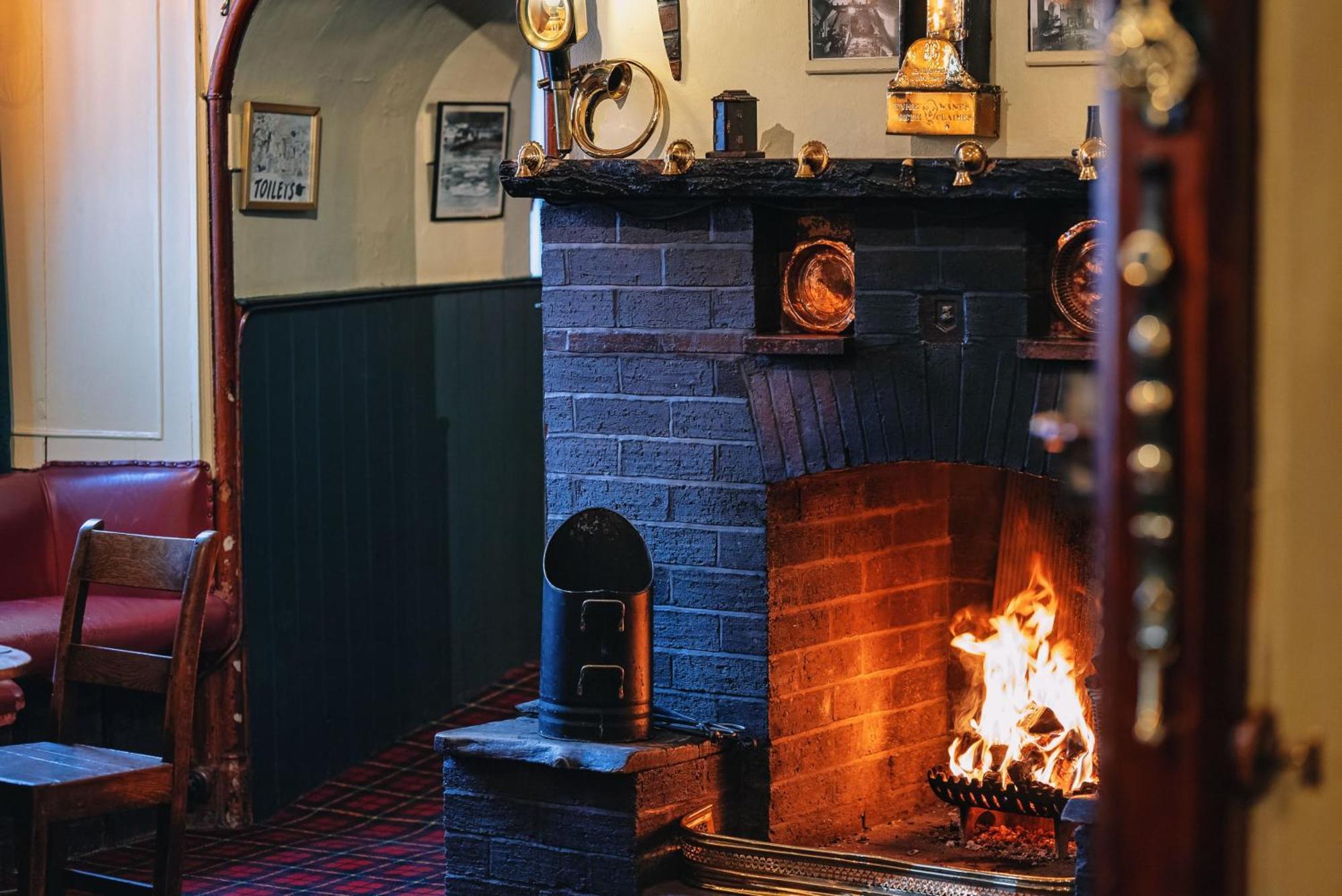 The Bull And Townhouse, Beaumaris- The Inn Collection Group Exterior foto