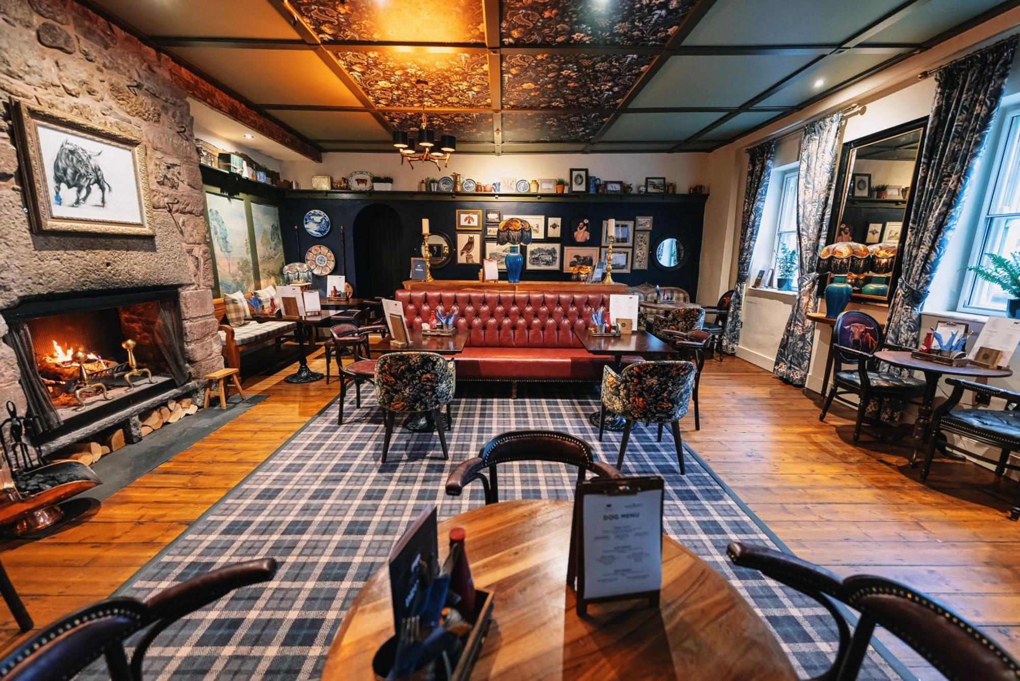 The Bull And Townhouse, Beaumaris- The Inn Collection Group Exterior foto