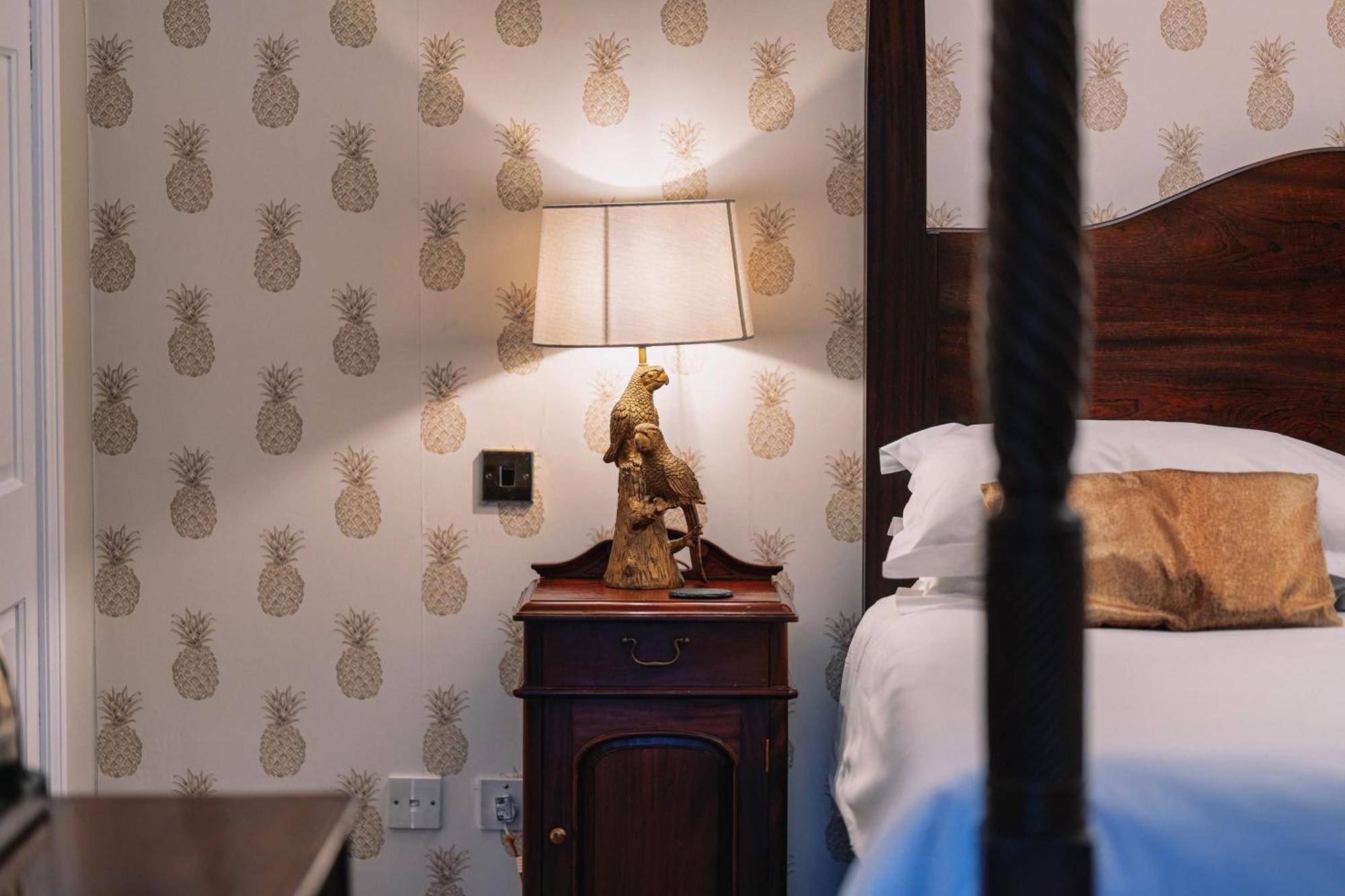 The Bull And Townhouse, Beaumaris- The Inn Collection Group Habitación foto