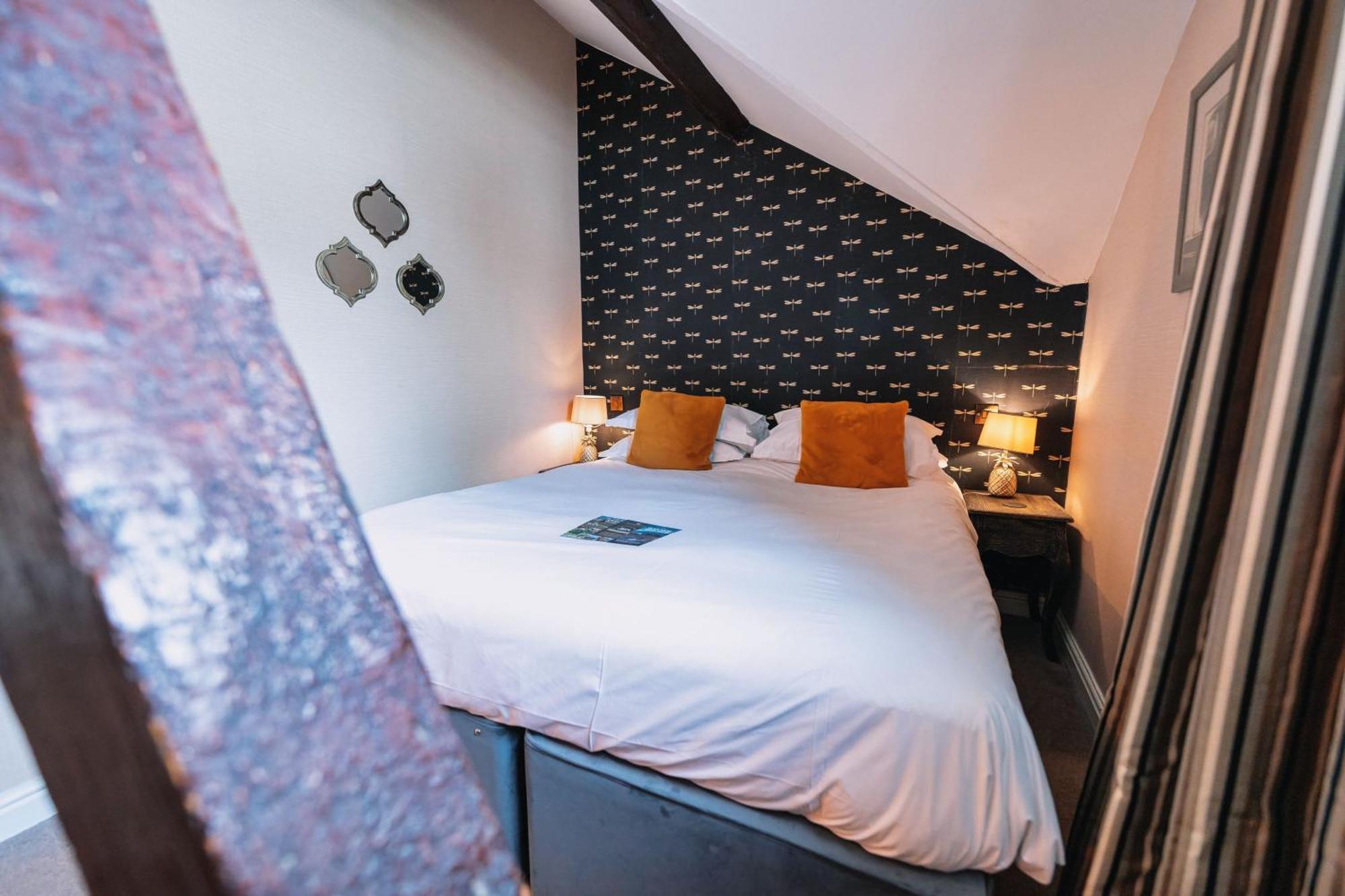 The Bull And Townhouse, Beaumaris- The Inn Collection Group Habitación foto
